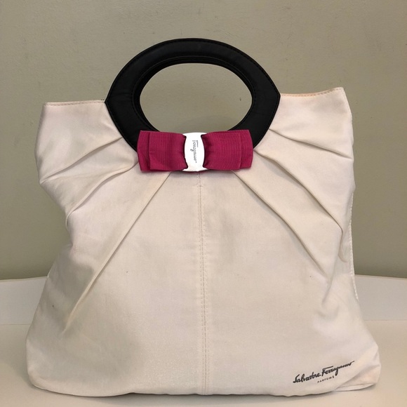 Salvatore Ferragamo Handbags - SALVATORE FERRAGAMO WHITE PINK BOW TOP HANDLE BAG